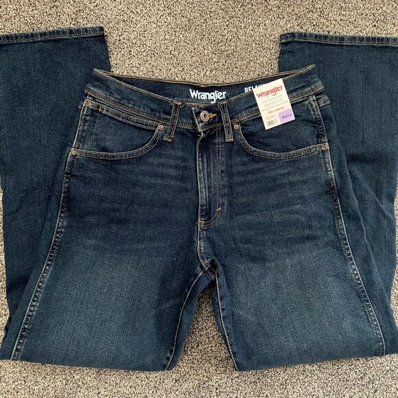 Men's Wrangler Relaxed Fit Straight Stretch Dark Blue Denim Jeans, 30, 34, 36 - Picture 1 of 8